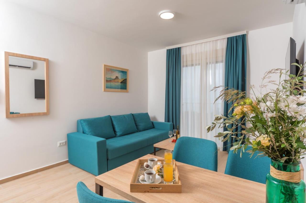 Apartments Bonazza Petrovac Екстер'єр фото