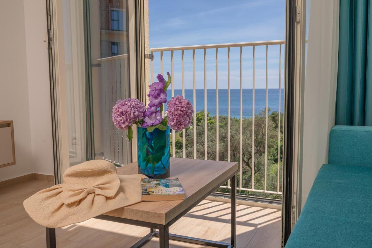 Apartments Bonazza Petrovac Екстер'єр фото