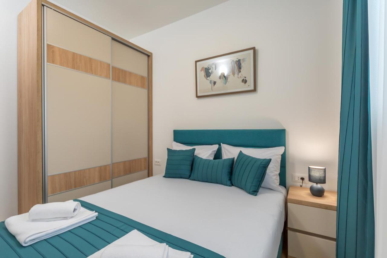 Apartments Bonazza Petrovac Екстер'єр фото
