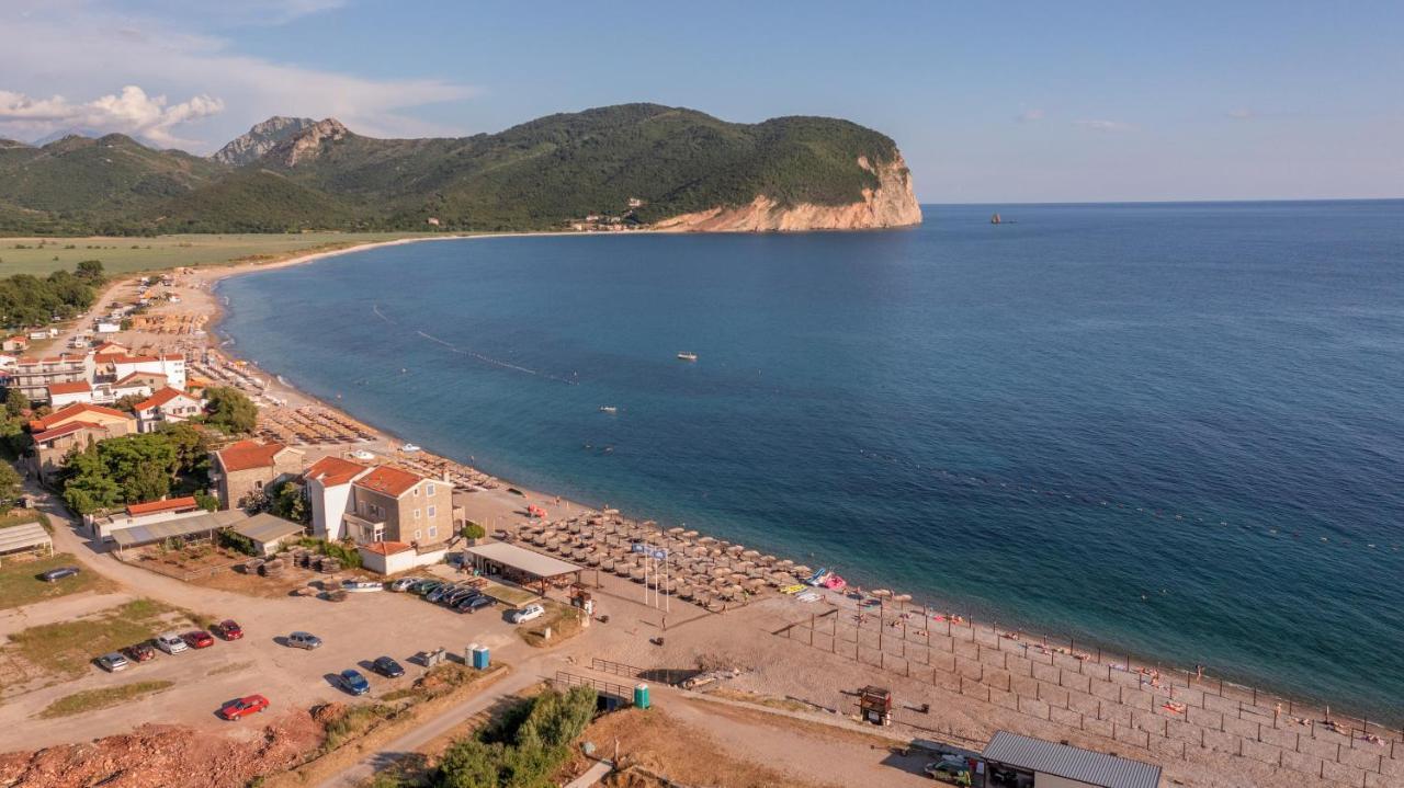 Apartments Bonazza Petrovac Екстер'єр фото